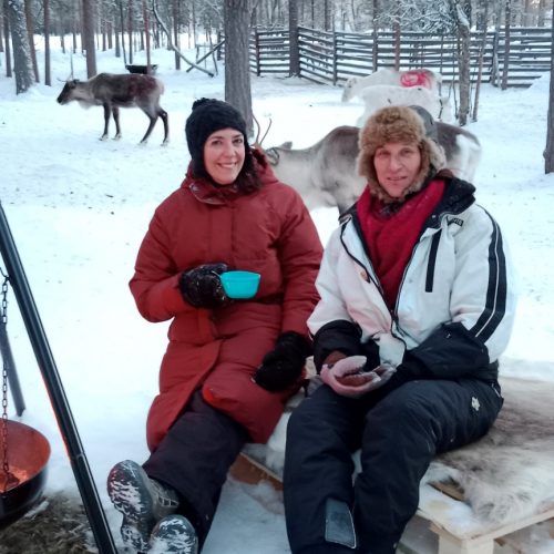 Prof. Felling und Prof. Decker auf einer Rentierranche